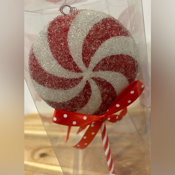 Set of 4 Candy Cane Swirl Lollipop Ornaments Christmas 8” NEW - Picture 3 of 4